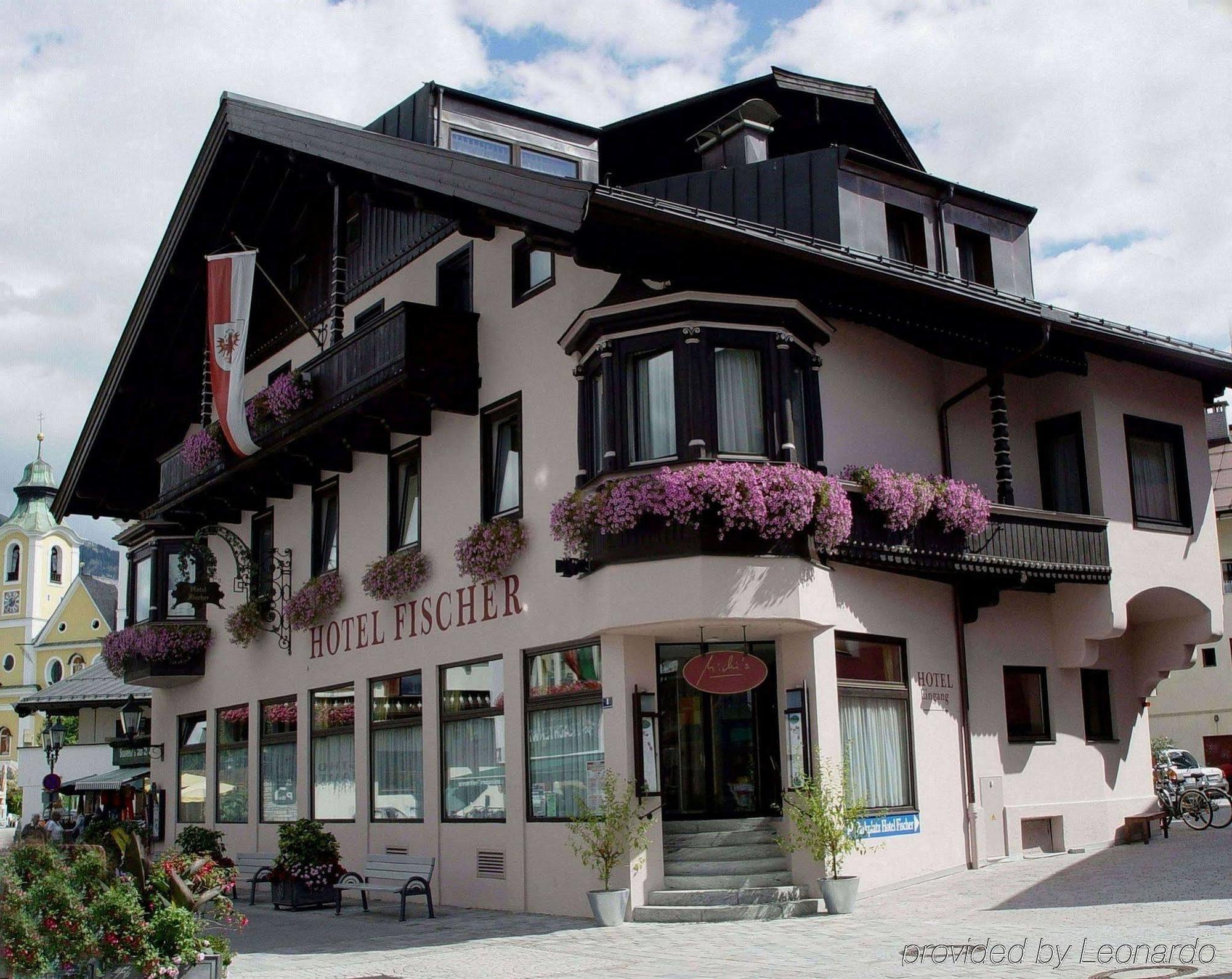Hotel Fischer Sankt Johann in Tirol Exterior foto